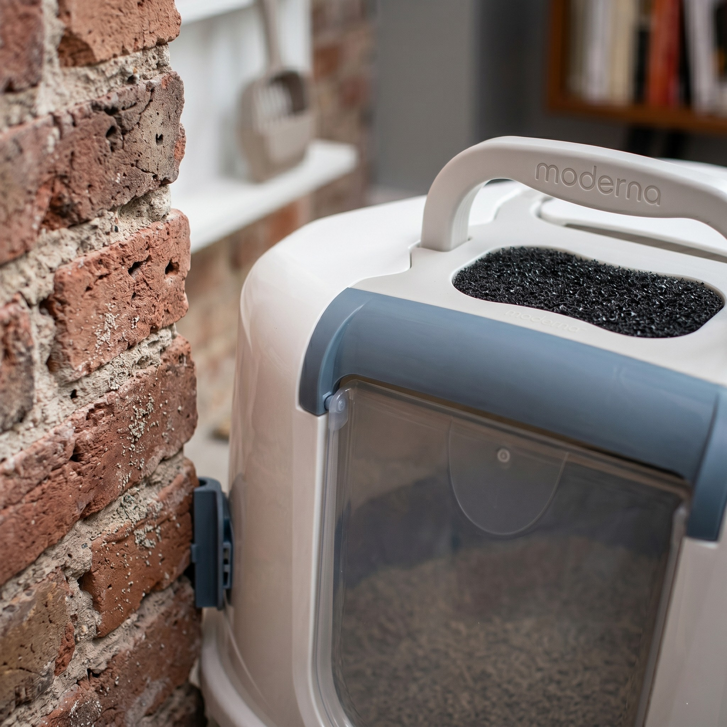 Moderna Jumbo Hoek Kattenbak met Klapdeurtje & Filter | Beige